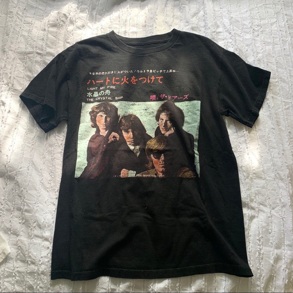 COPY - Brandy melville graphic tee